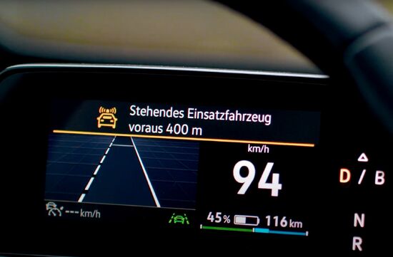 faf7c798-1146-4f32-b791-711af94b02ae-3260cf28-8dd2-44ed-9fba-0c5cc96ba75a